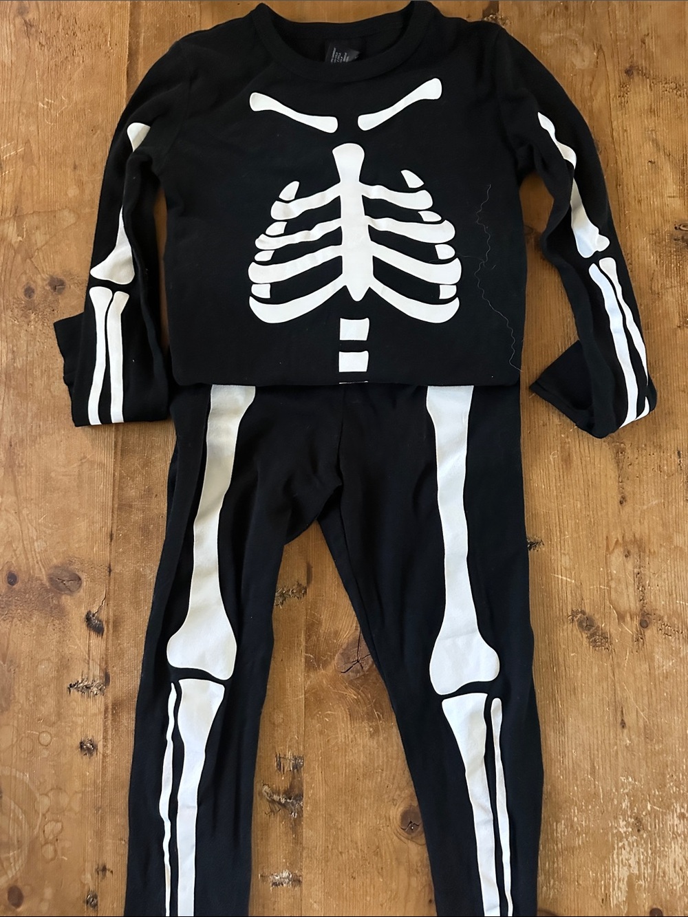 HYDE AND EEK BOUTIQUE PAJAMAS SET SKELETON 10 KIDS EXCELLENT HALLOWEEN